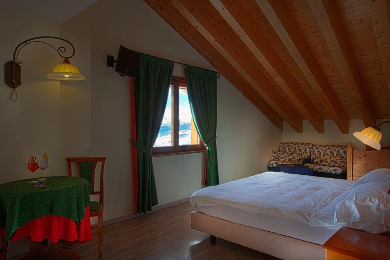 Cre Forne Hotel & Spa Champoluc Εξωτερικό φωτογραφία